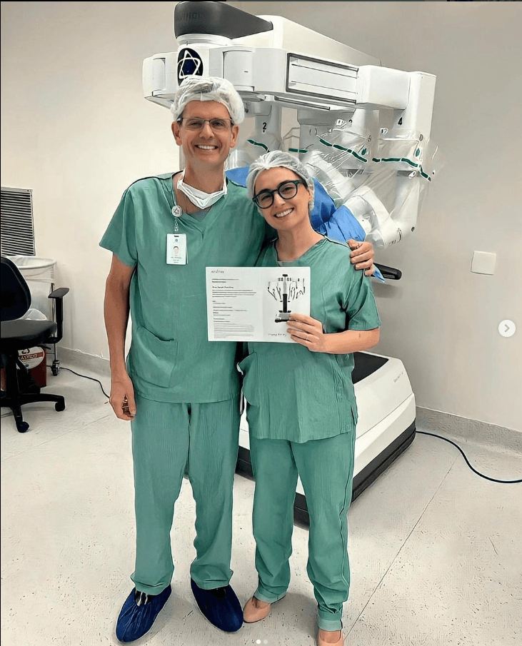 Cirurgia robótica em coloproctologia